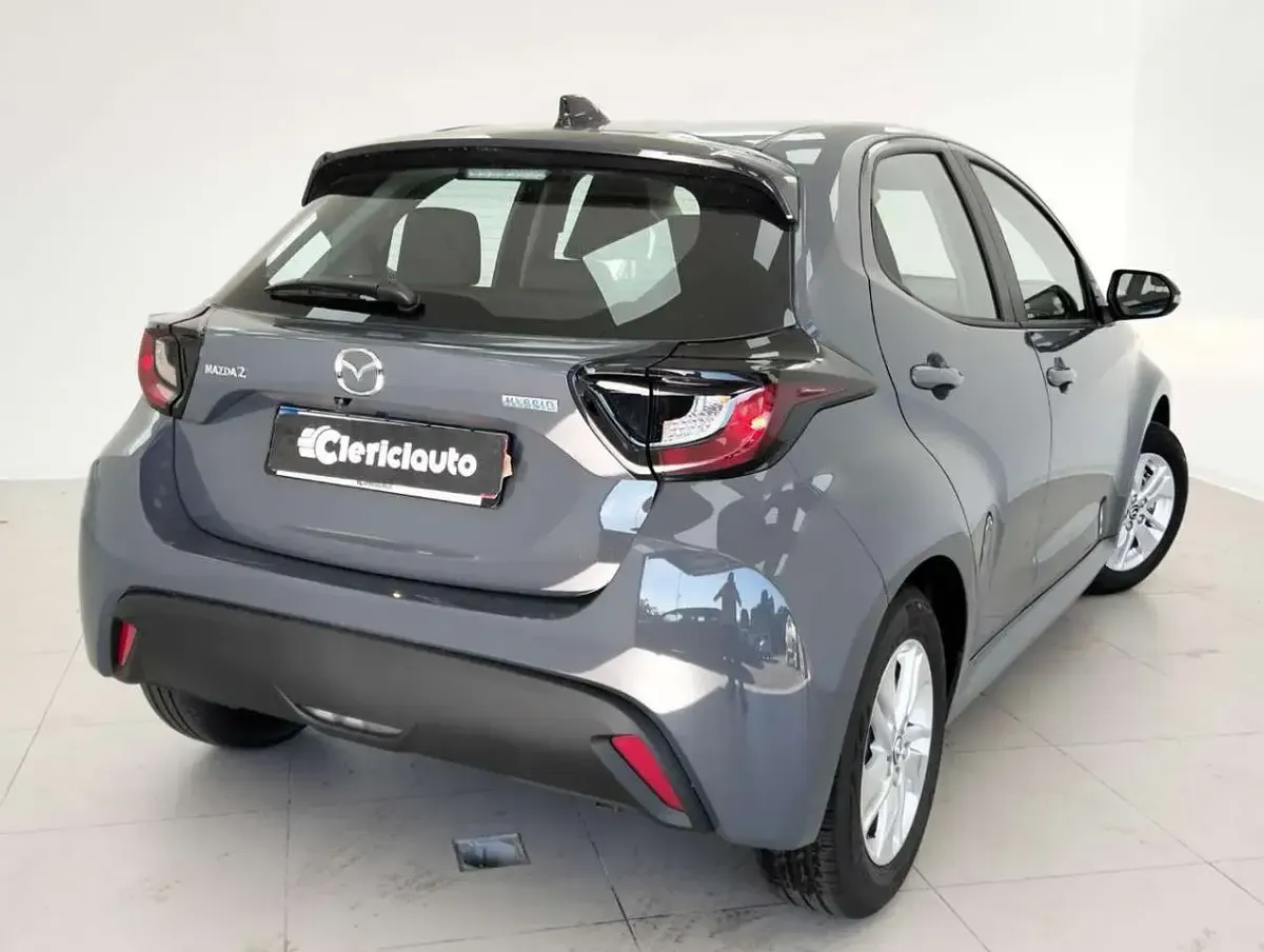 Nuova Mazda 2 Center-Line 116 CV (85 kW) 2026 Grigio Utilitaria