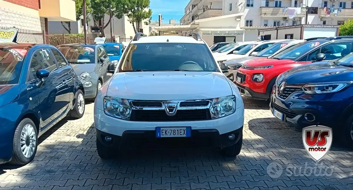 Usata Dacia Duster Lauréate 107 CV (78 kW) 2011 Bianco SUV