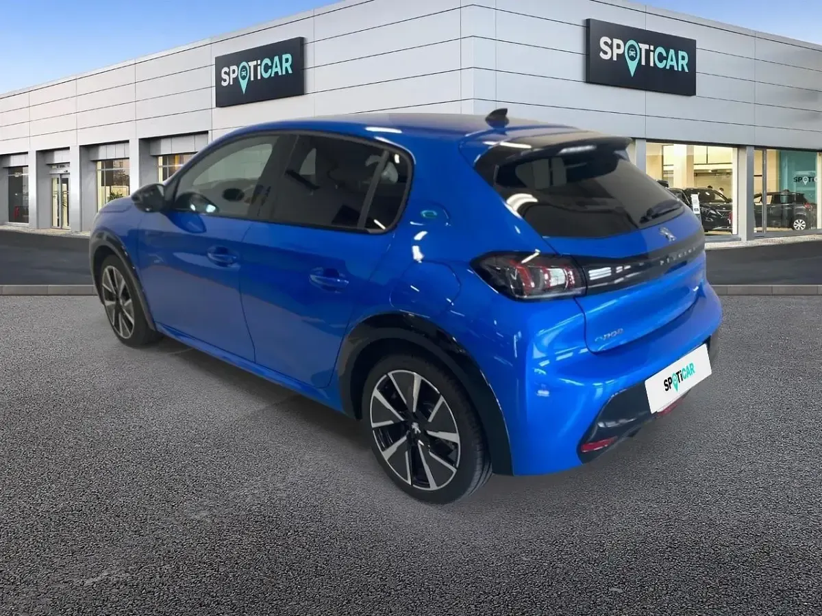 Usata Peugeot e-208 GT 100 kW (136 CV) 2021 Blu Utilitaria