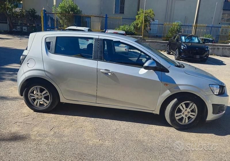 Usata Chevrolet Aveo LT 86 CV (63 kW) 2014 Grigio Berlina
