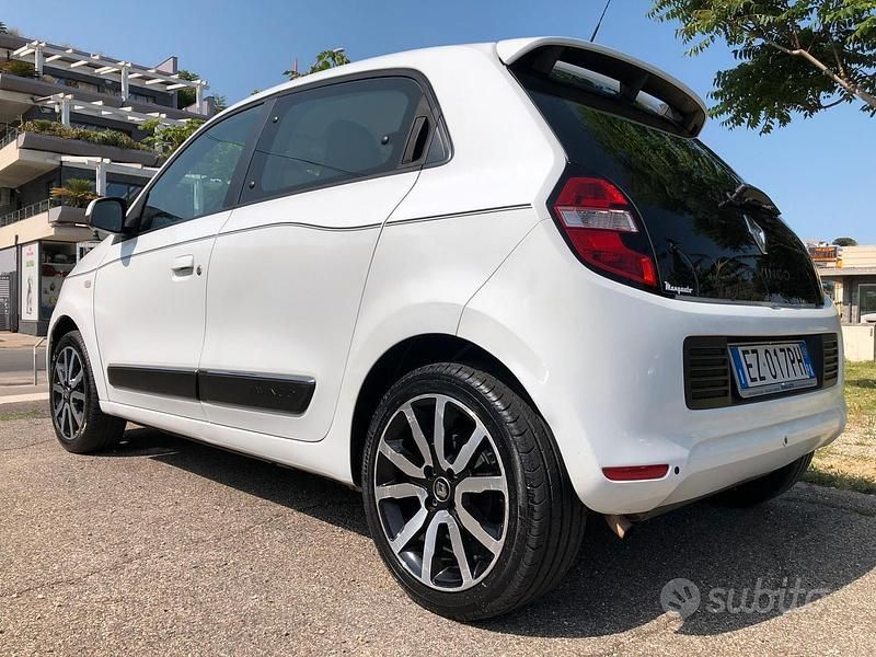 Usata Renault Twingo SE 69 CV (50 kW) 2015 Bianco Utilitaria