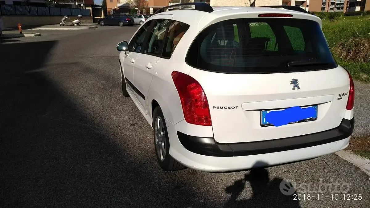 Usata Peugeot 308 SW 112 CV (82 kW) 2011 Bianco Station wagon