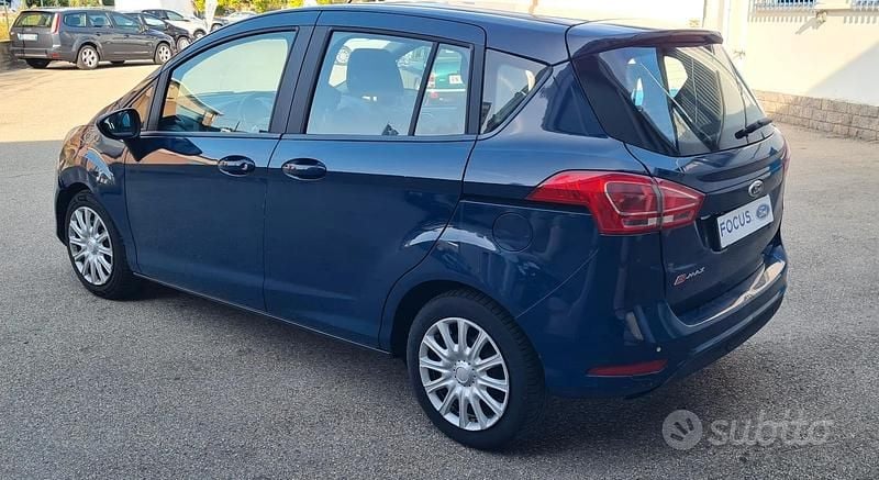 Usata Ford B-MAX 75 CV (55 kW) 2017 Blu Monovolume