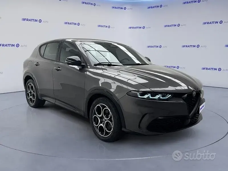 Usata Alfa Romeo Tonale Veloce 131 CV (96 kW) 2024 Grigio vesuvio SUV