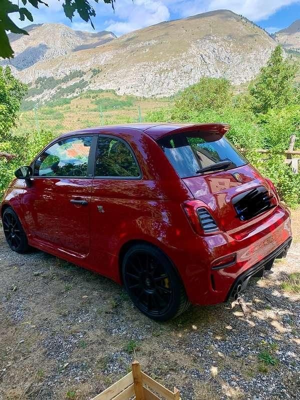 Usata Abarth 695 Competizione 179 CV (131 kW) 2024 Utilitaria