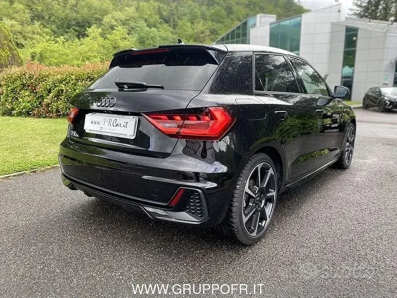 Usata Audi A1 Design 150 CV (110 kW) 2025 Nero SUV