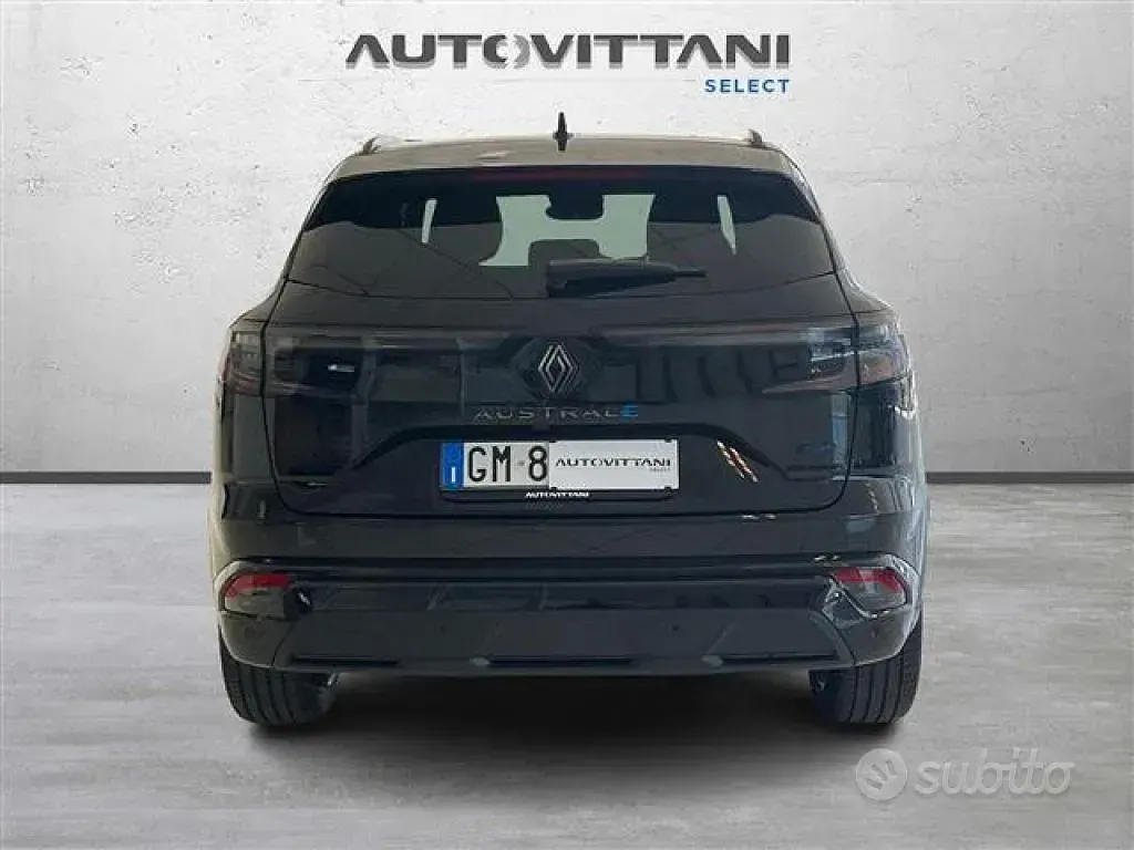 Usata Renault Austral Iconic Esprit Alpine 131 CV (96 kW) 2023 Nero SUV