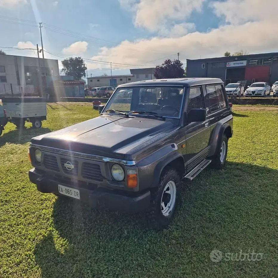 Usata Nissan Patrol 116 CV (85 kW) 1996 Grigio SUV