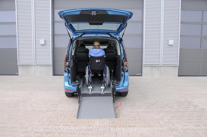 Nuova VW Caddy 122 CV (89 kW) 2025 Blu Monovolume