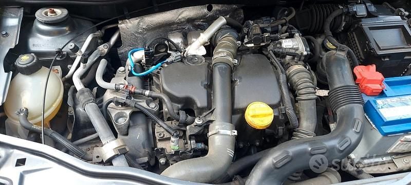 Usata Dacia Duster 110 CV (80 kW) 2015 Nero SUV