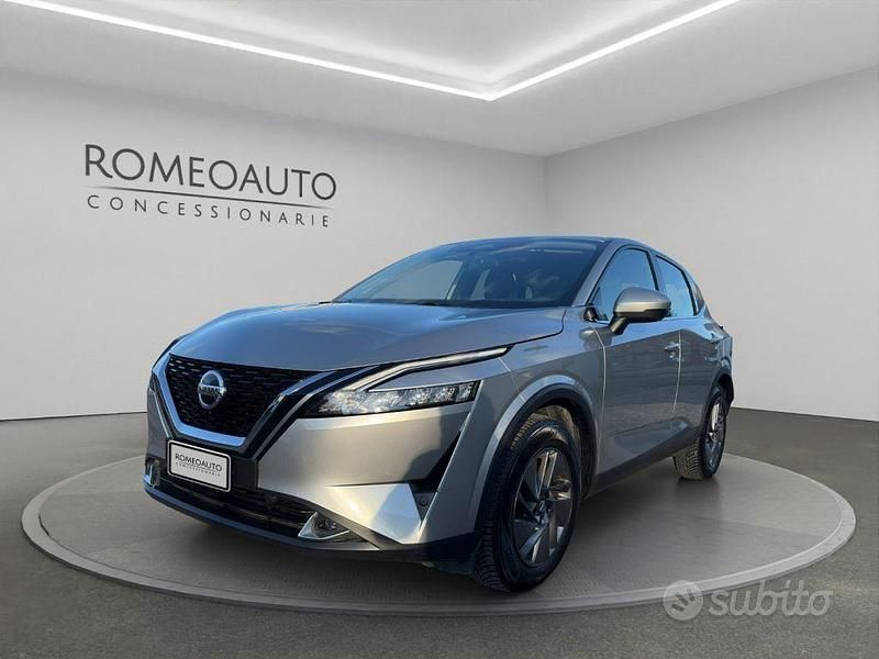 Usata Nissan Qashqai 158 CV (116 kW) 2022 Grigio metallizzato SUV