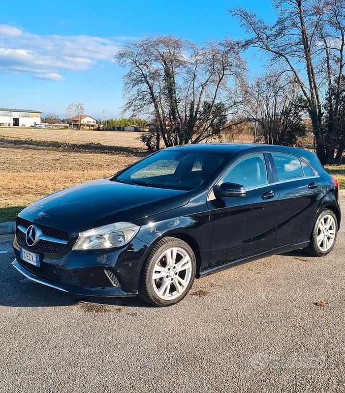Usata Mercedes A180 Executive 110 CV (80 kW) 2016 Nero Berlina