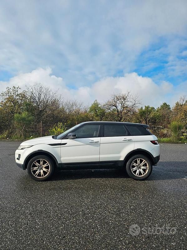 Usata Land Rover Range Rover evoque Prestige 190 CV (139 kW) 2013 Bianco SUV