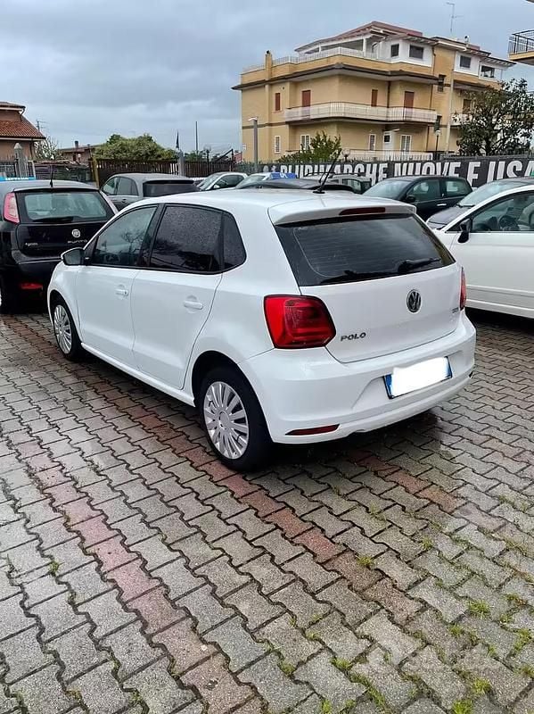 Usata VW Polo Trendline 90 CV (66 kW) 2017 Bianco Berlina