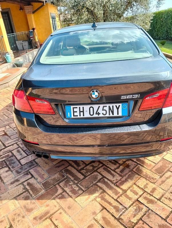 Usata BMW 523 204 CV (150 kW) 2011 Berlina
