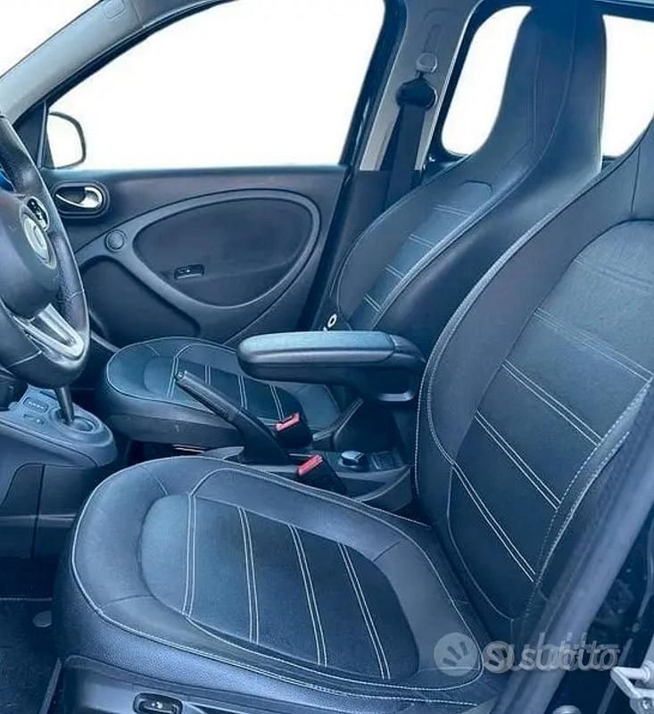 Usata Smart ForFour Electric Drive Brabus 52 kW (71 CV) 2020 Nero Utilitaria