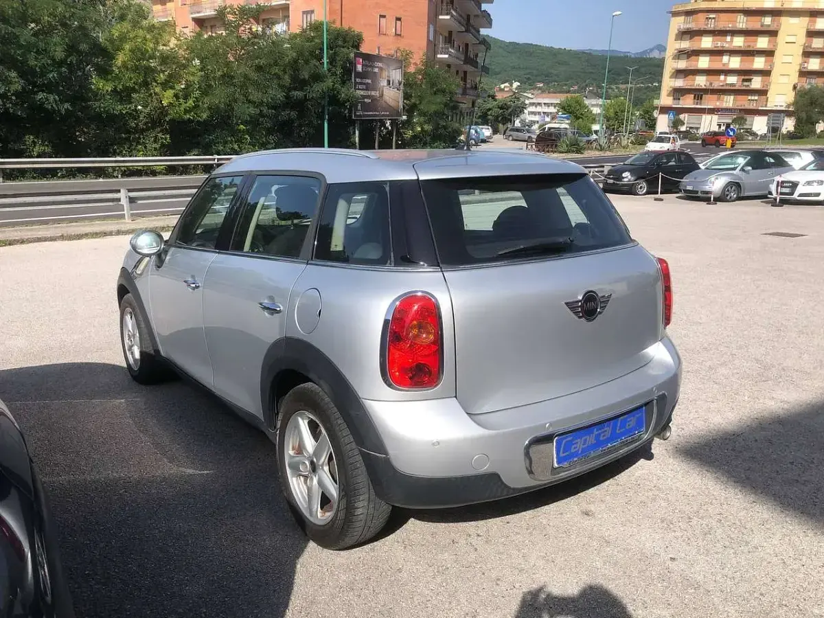 Usata Mini One D Countryman 90 CV (66 kW) 2012 Argento SUV