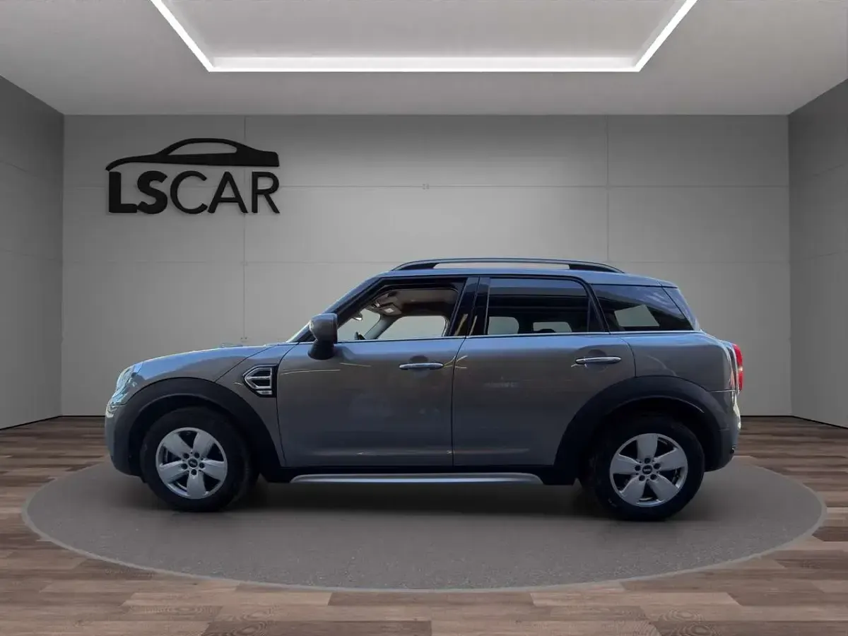 Usata Mini Cooper D Countryman 150 CV (110 kW) 2020 Grigio SUV