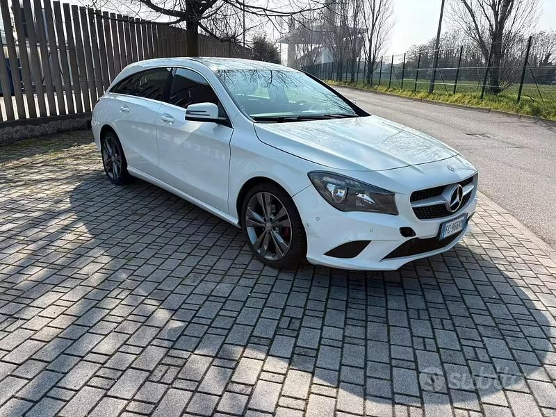 Usata Mercedes CLA220 2016 Bianco Berlina