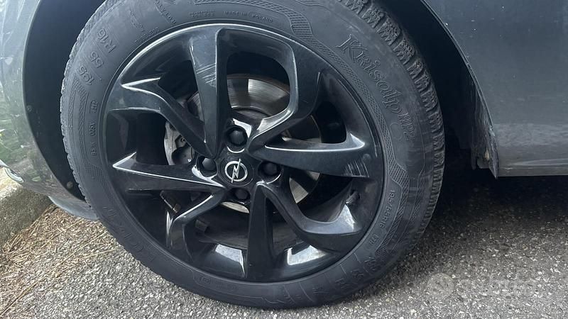 Usata Opel Corsa 90 CV (66 kW) 2019 Grigio Utilitaria