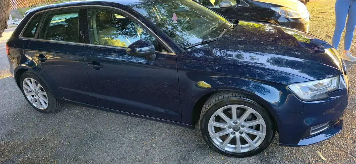 Usata Audi A3 131 CV (96 kW) 2020 Blu/azzurro Berlina