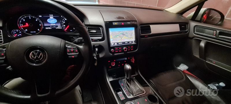 Usata VW Touareg 245 CV (180 kW) 2012 Bianco SUV