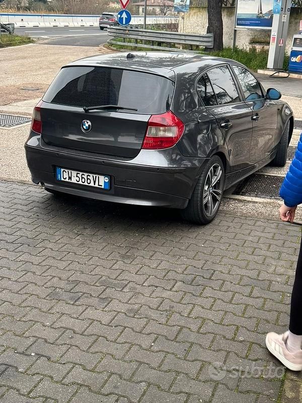 Usata BMW 120 163 CV (119 kW) 2005 Utilitaria