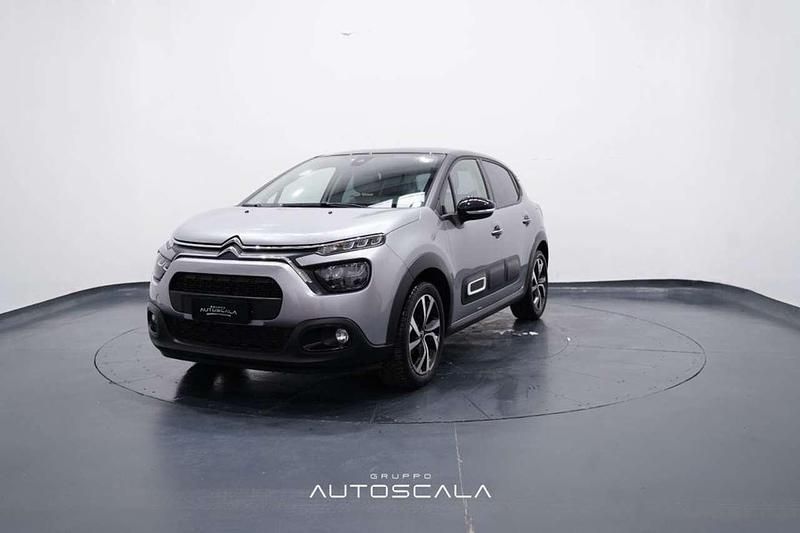 Usata Citroën C3 PureTech 83 CV (61 kW) 2022 Grigio artense / tetto black Utilitaria