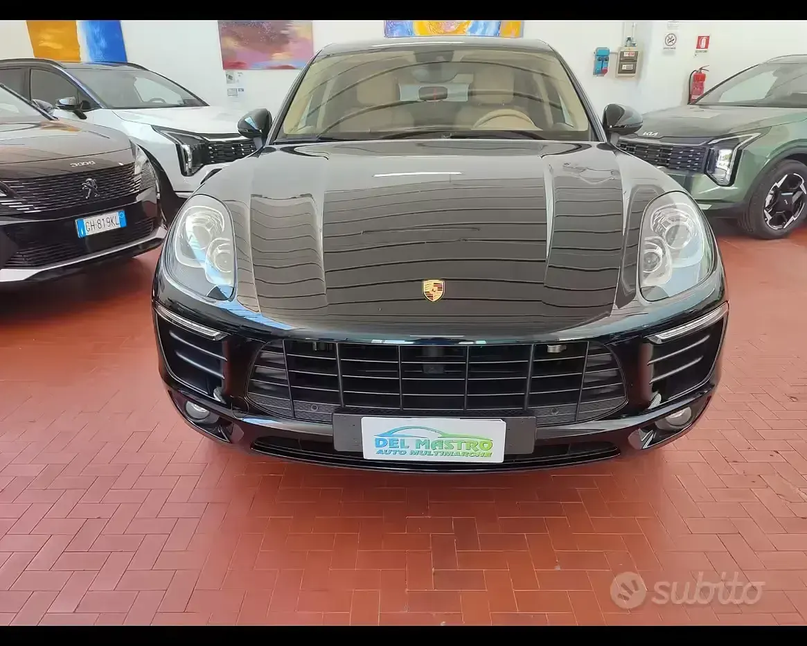 Usata Porsche Macan 250 CV (183 kW) 2015 Nero SUV