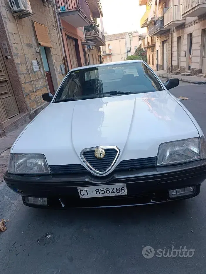 Usata Alfa Romeo 164 145 CV (106 kW) 1989 Berlina