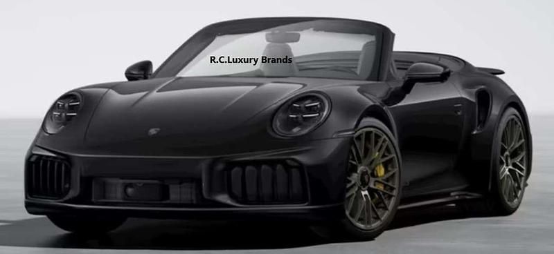 Nuova Porsche 911 711 CV (522 kW) 2026 Nero jet Cabrio