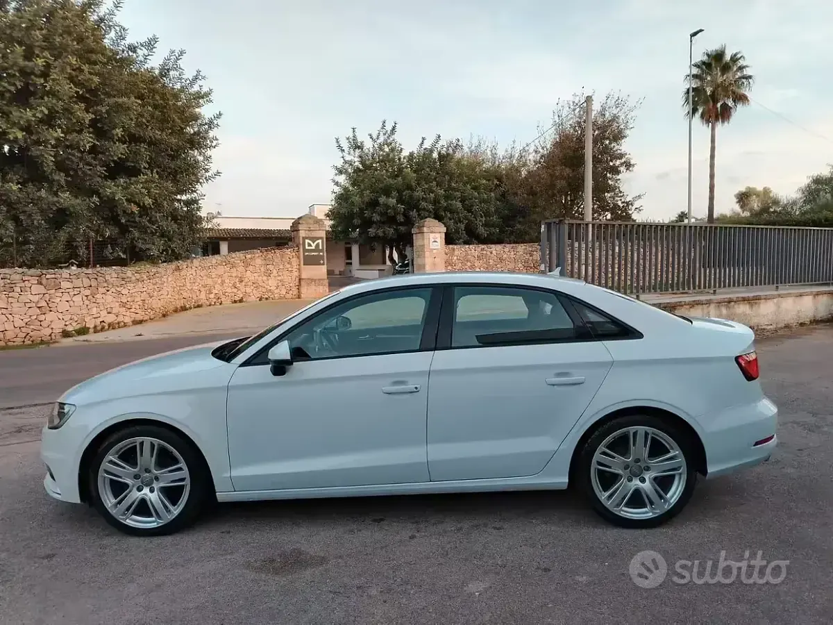 Usata Audi A3 Ambition 150 CV (110 kW) 2014 Bianco Berlina