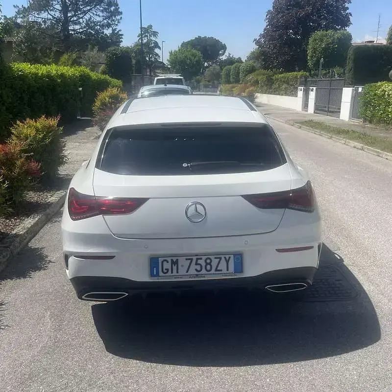 Usata Mercedes CLA200 Shooting Brake Edition 150 CV (110 kW) 2023 Station wagon