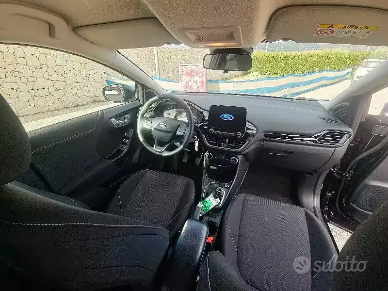 Usata Ford Puma 95 CV (69 kW) 2021 Nero SUV