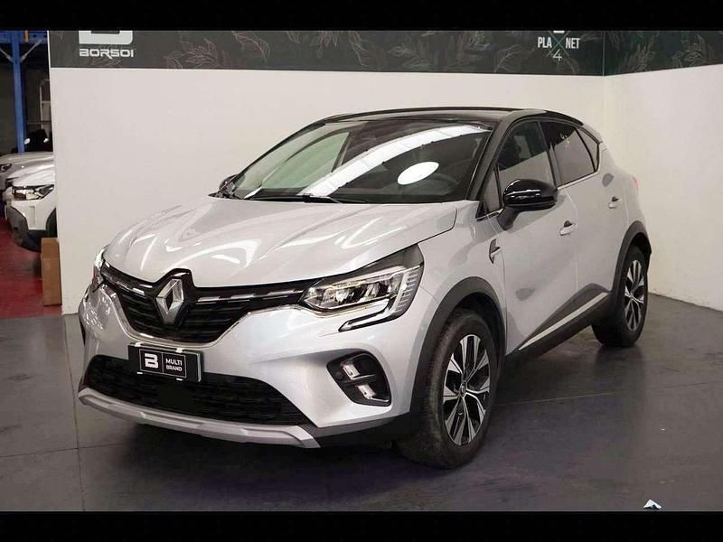 Usata Renault Captur Techno 91 CV (66 kW) 2024 Argento SUV