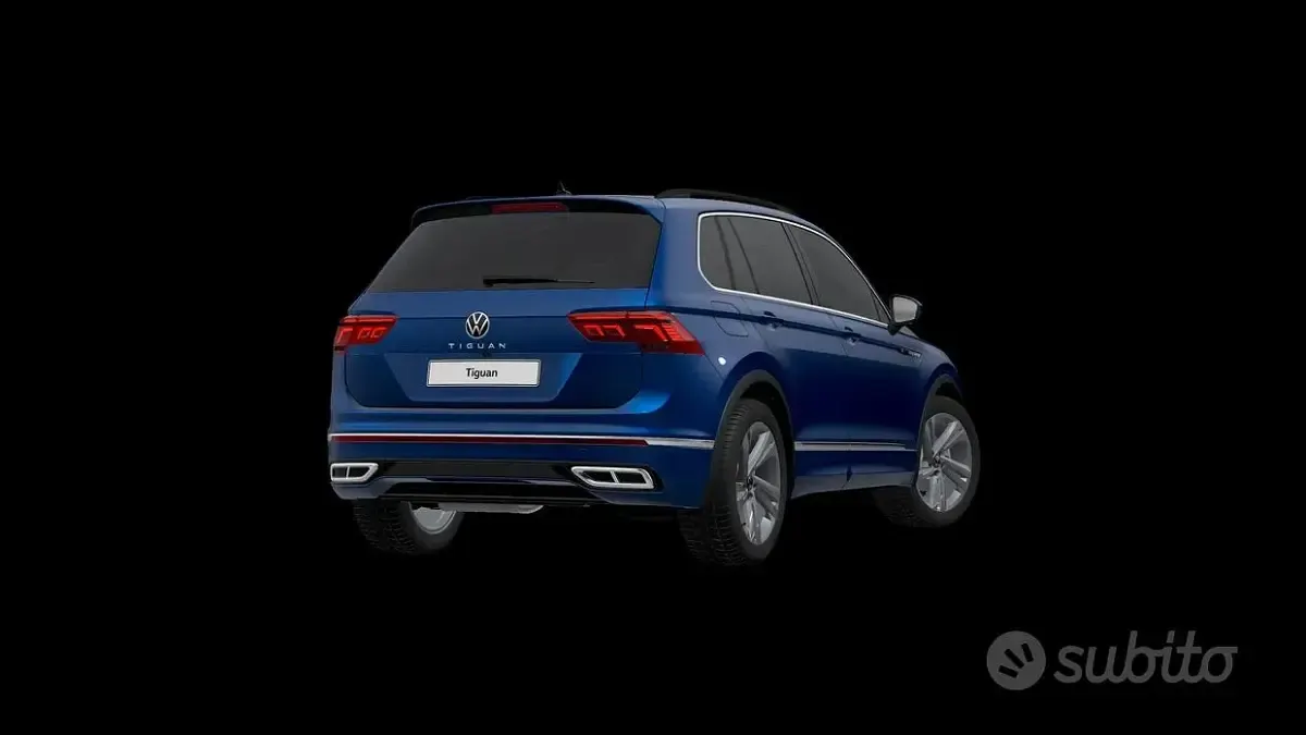 Usata VW Tiguan R-line 150 CV (110 kW) 2023 Blu/azzurro SUV