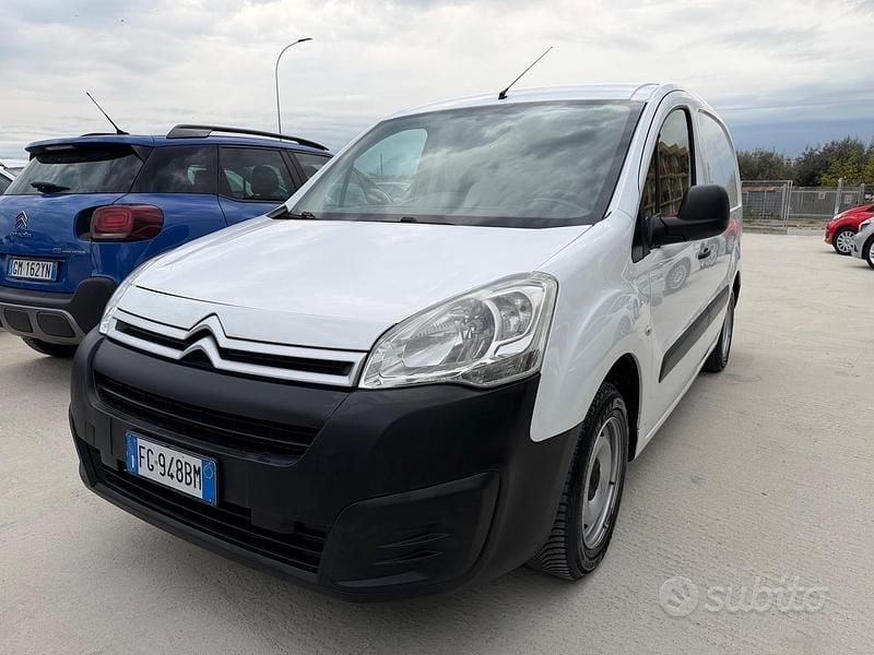 Usata Citroën Berlingo Feel 99 CV (72 kW) 2016 Bianco Monovolume