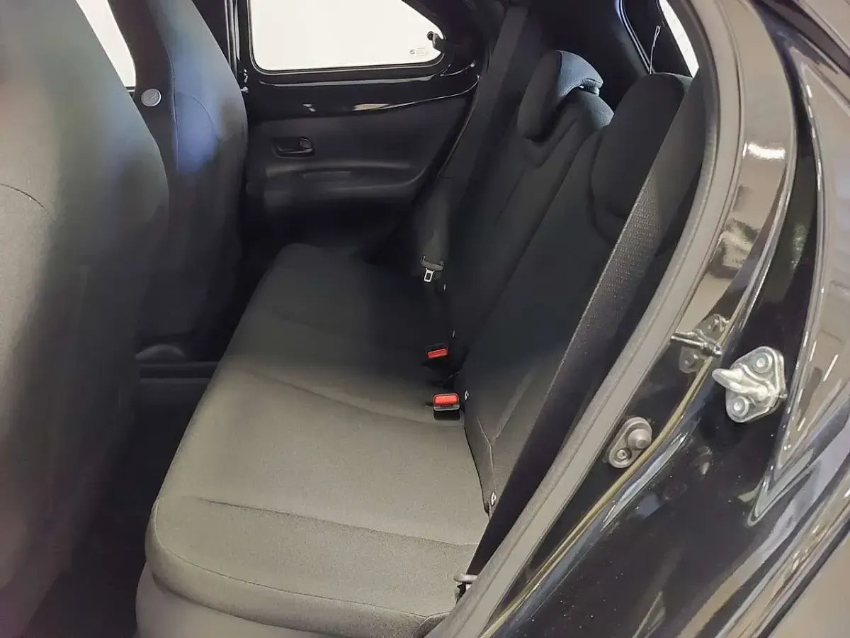 Nuova Toyota Aygo X 116 CV (85 kW) 2026 Nero SUV