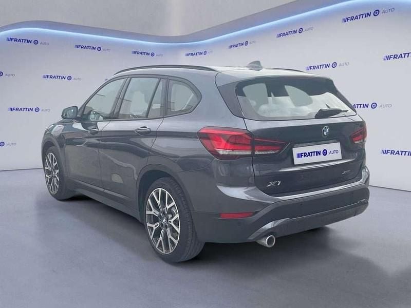 Usado BMW X1 Advantage 220 CV (161 kW) 2021 Negro SUV