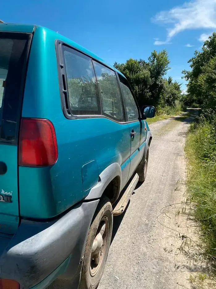 Usata Nissan Terrano 125 CV (91 kW) 1997 Verde SUV