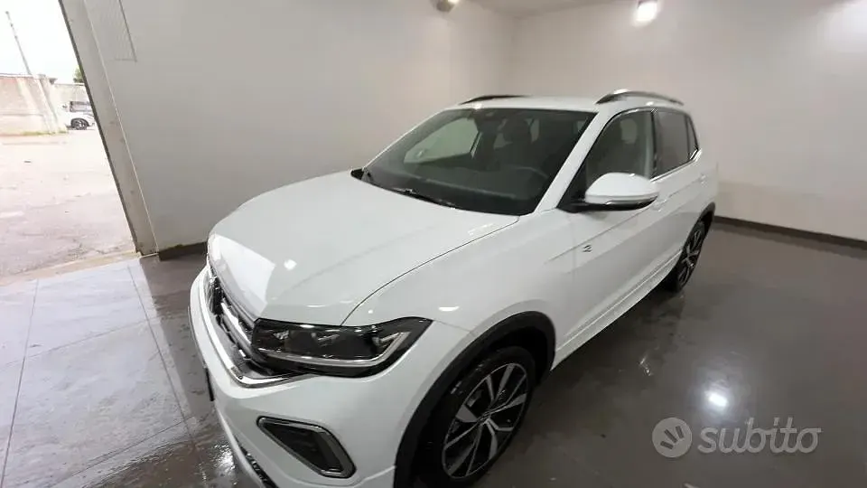 Nuova VW T-Cross R-line Plus 116 CV (85 kW) 2026 Bianco SUV