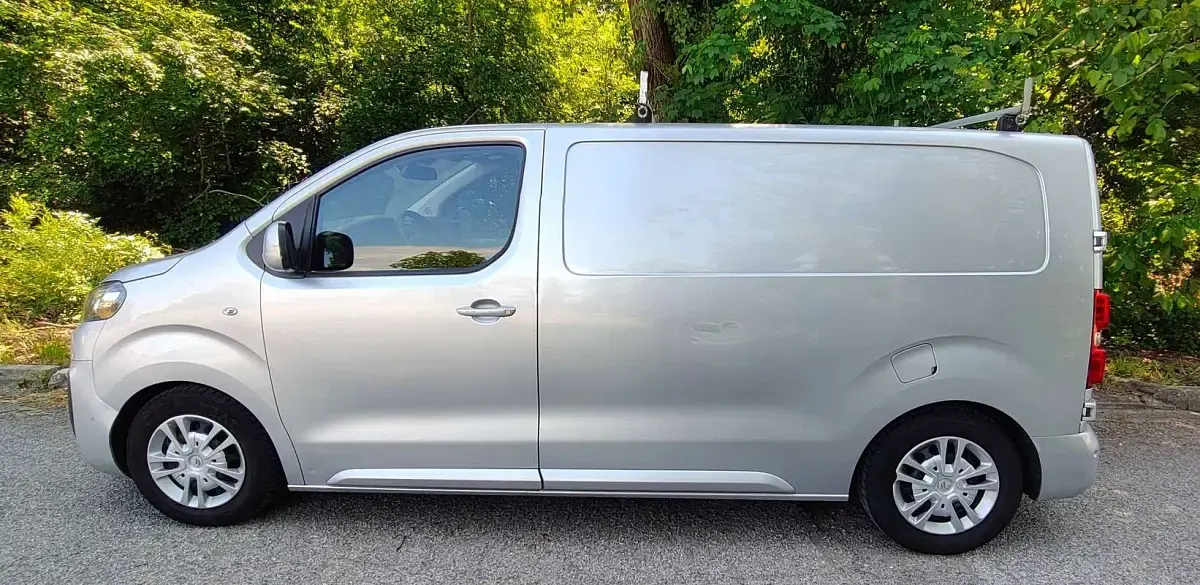 Usata Citroën Jumpy 177 CV (130 kW) 2018 Argento Monovolume