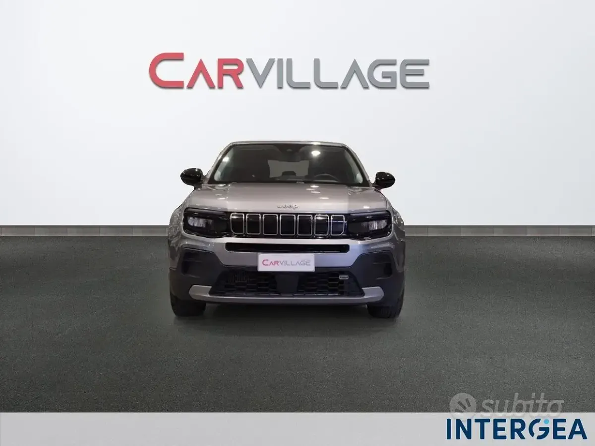 Usata Jeep Avenger Altitude 101 CV (74 kW) 2023 Grigio SUV