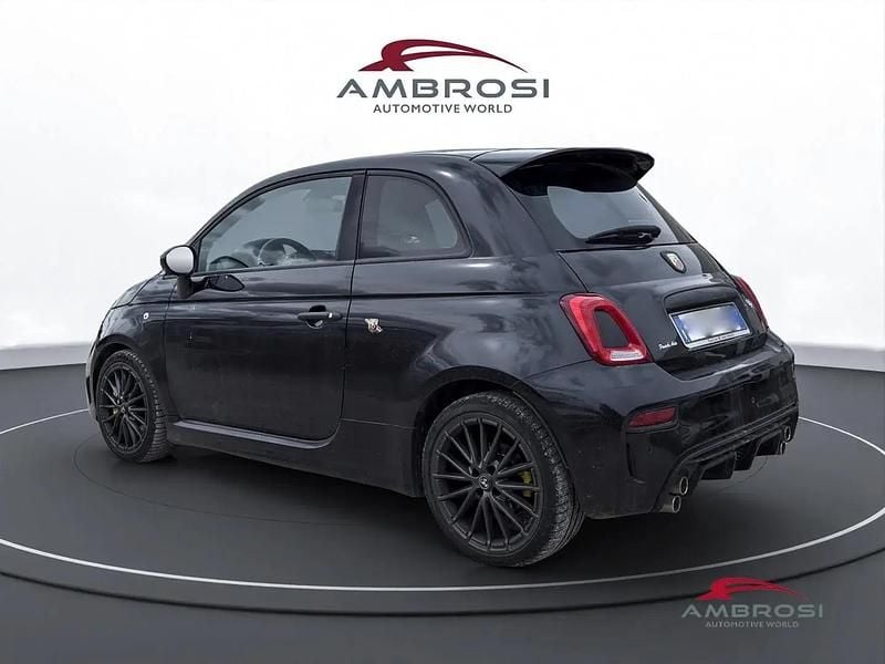Usata Abarth 695 180 CV (132 kW) 2023 Nero Utilitaria