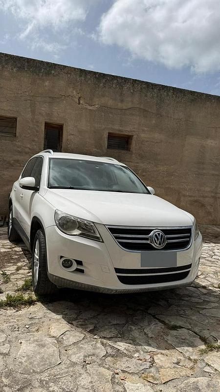 Usata VW Tiguan 150 CV (110 kW) 2010 Bianco SUV