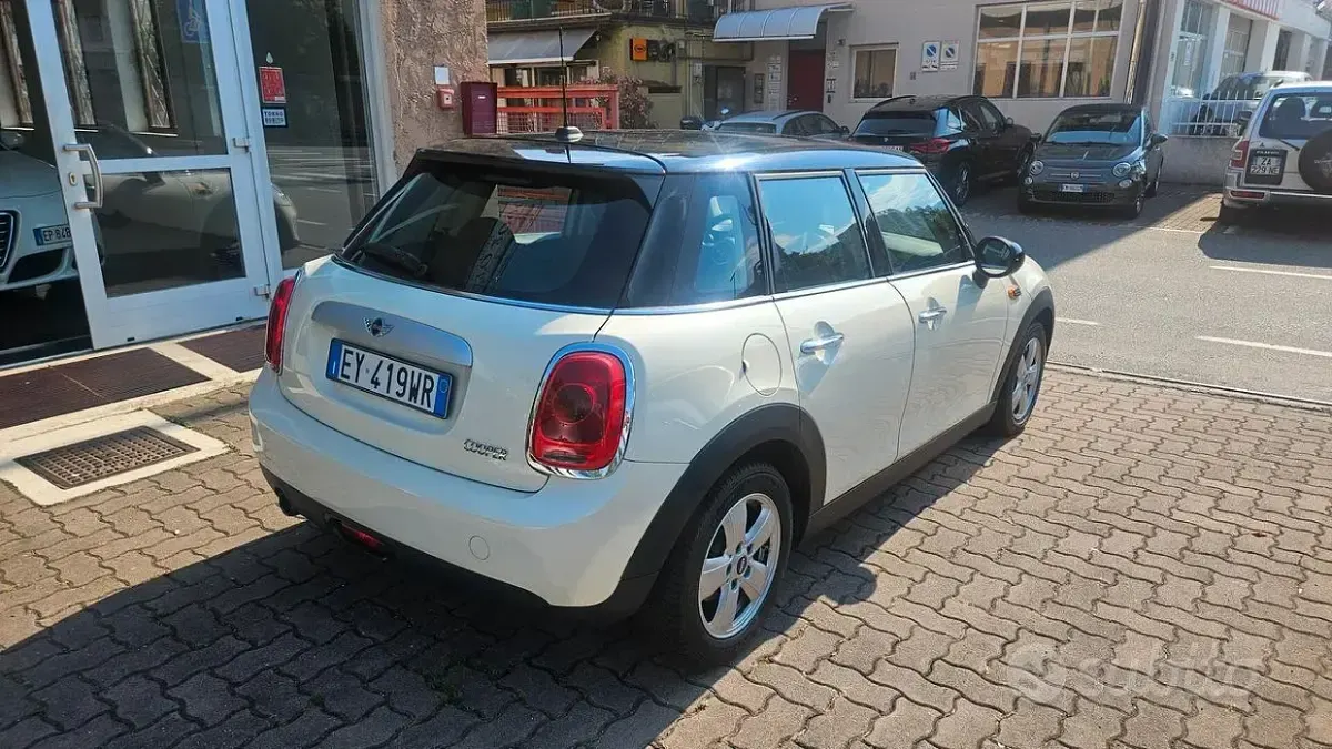 Usata Mini Cooper 136 CV (100 kW) 2015 Grigio Utilitaria
