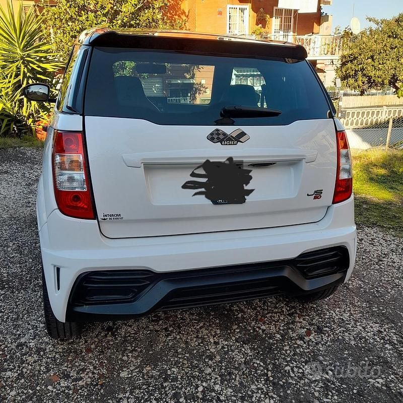 Bianco Usata 2024 Ligier JS50 Due volumi | 13.500 € (Buon prezzo) - Immagine 1/4