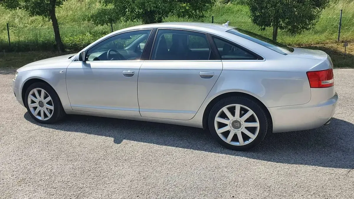 Begagnad Audi A6 Advanced 232 HK (170 kW) 2008 Silver Sedan