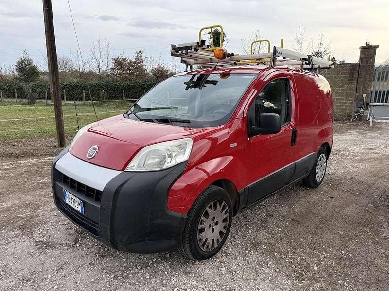 Usata Fiat Fiorino 95 CV (69 kW) 2015 Rosso Monovolume