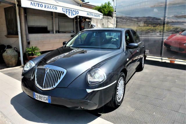 Lancia thesis usate veneto 08 image